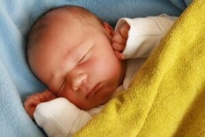 38618 علاج الصفراء عند الاطفال حديثى الولادة